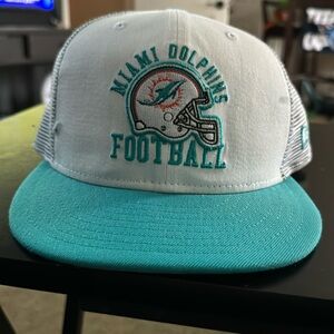 Miami Dolphins hat. Looks brand new. Excellent Condition SnapBack